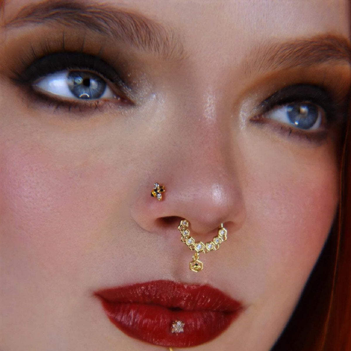 Honey/ Flower/ Bee Nose Stud Set