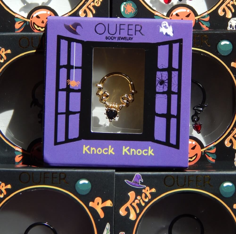 Snake Black Heart Gem Dangle Septum Ring