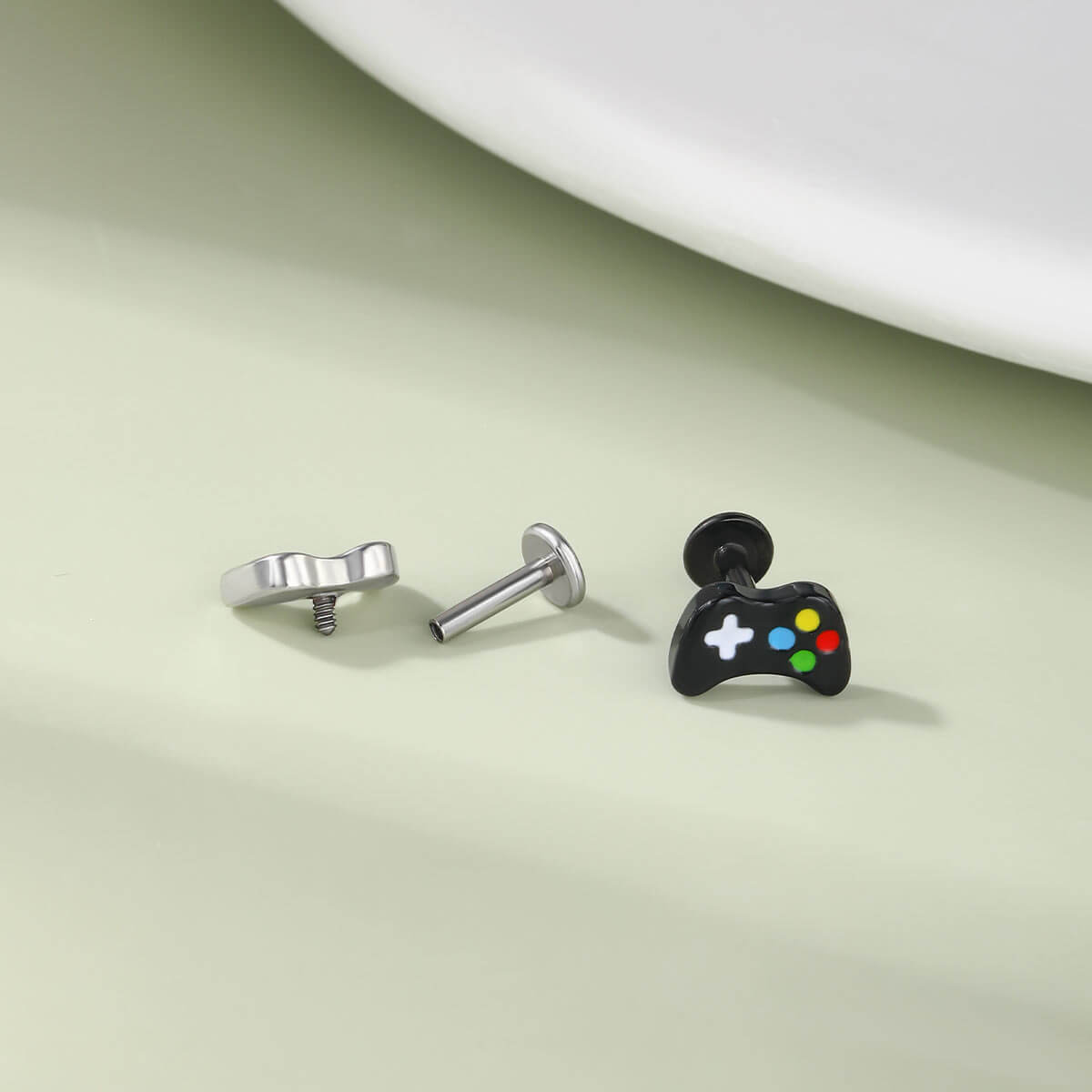 internally threaded game controller cartilage stud