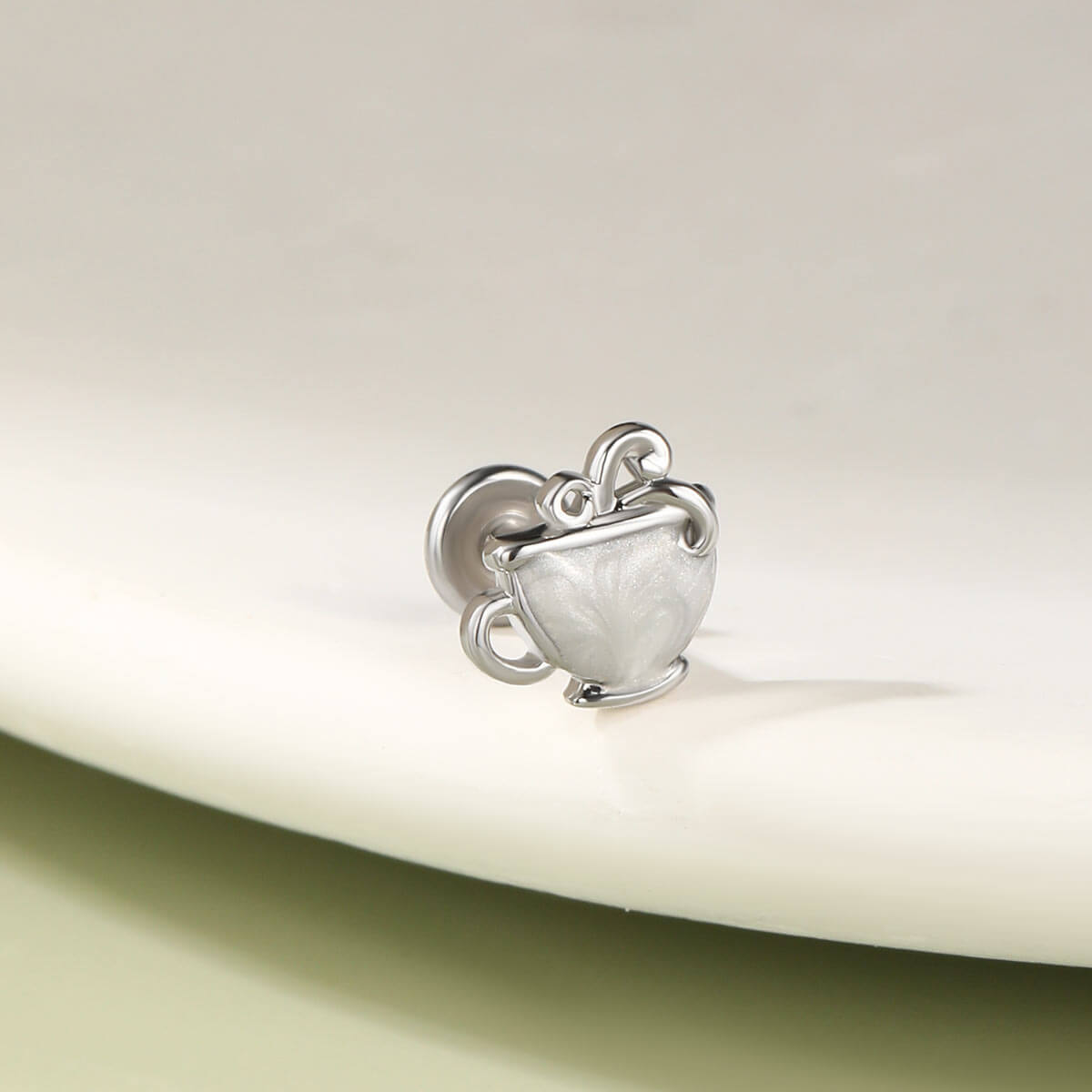 flat back teacup cartilage stud
