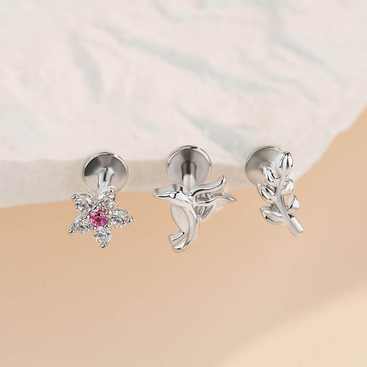 oufer bird cartilage stud set