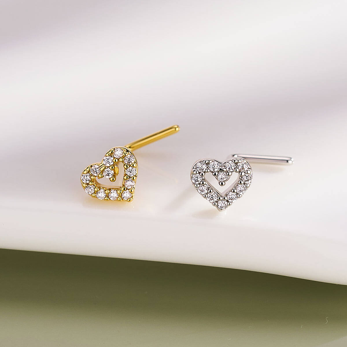 L shaped heart nose stud