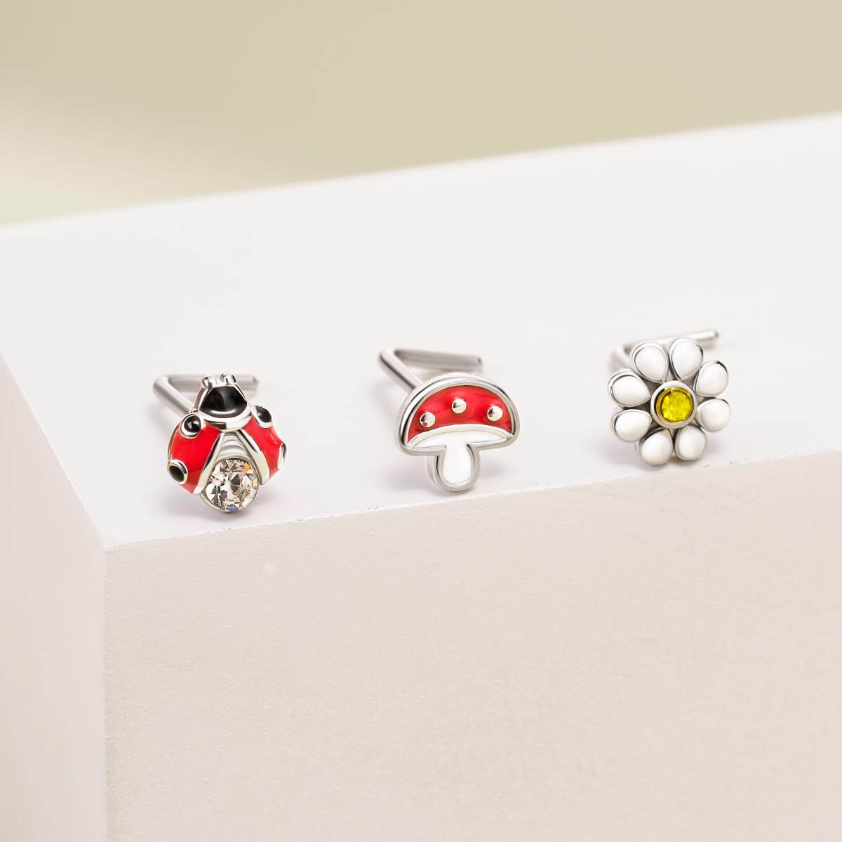 mushroom/daisy/ladybird nose stud