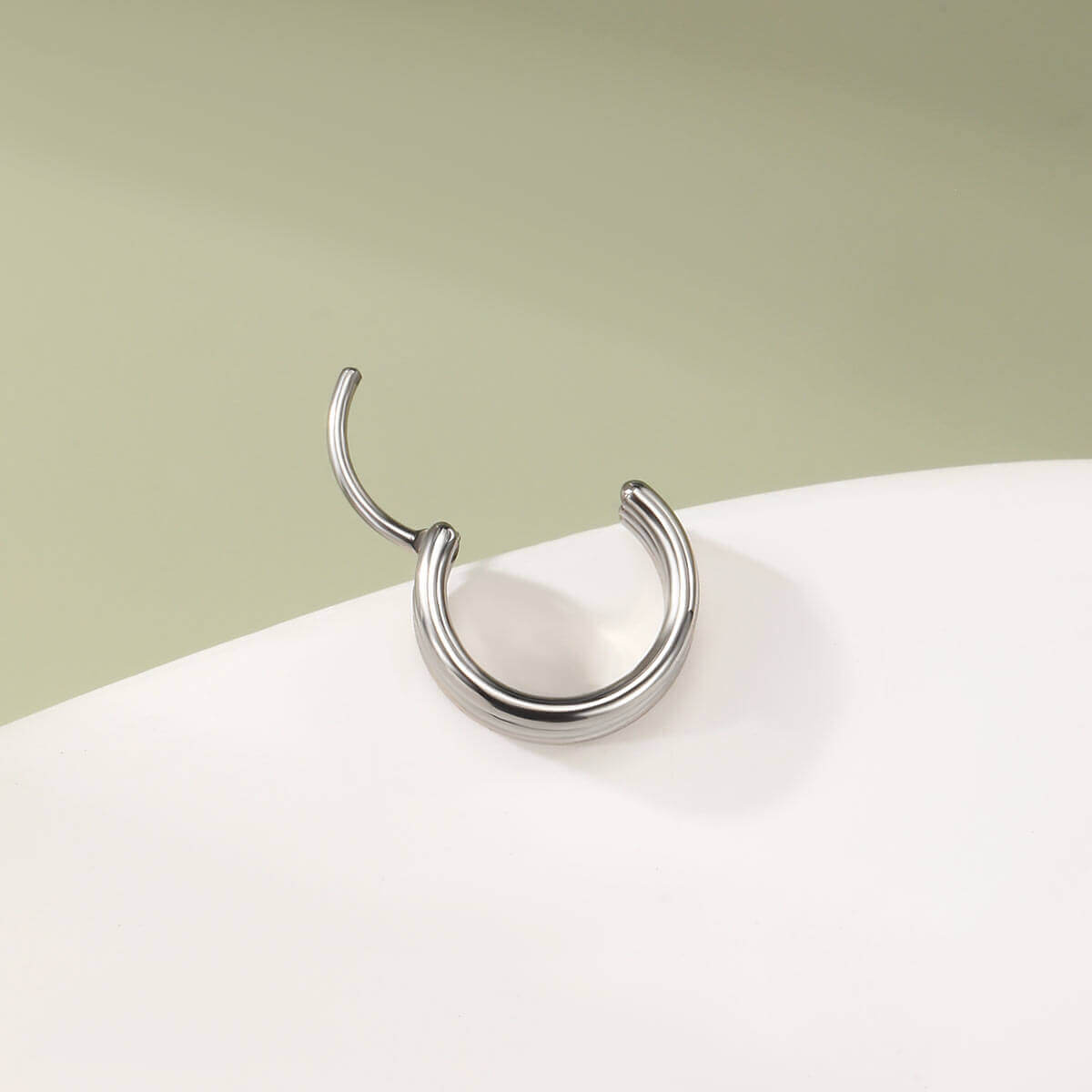 hinged triple nose rings