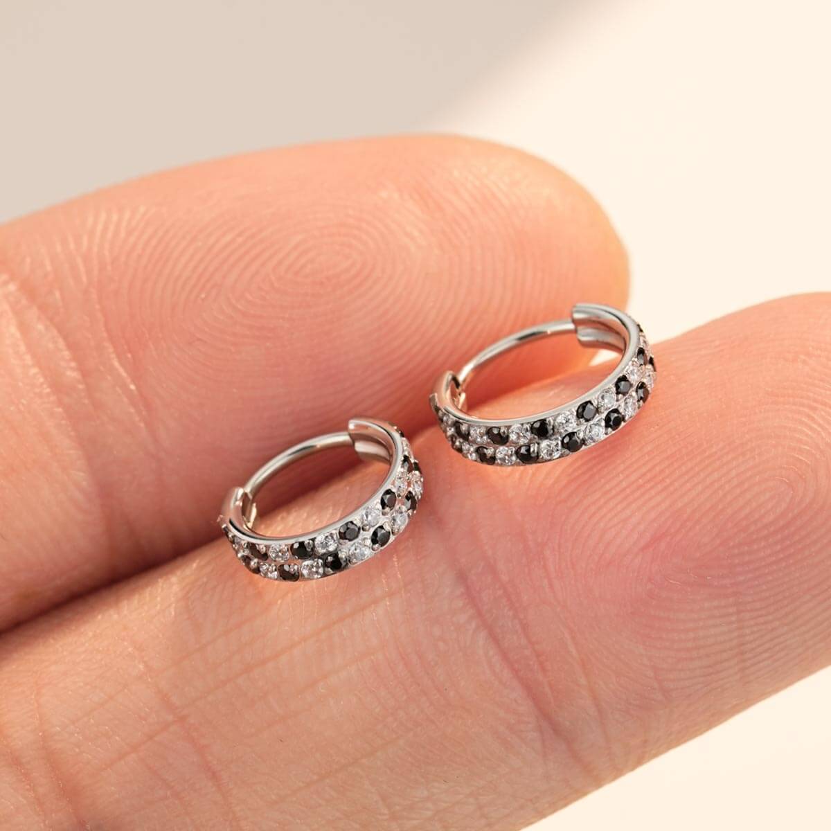 20G Checkered Double Row Nose Ring