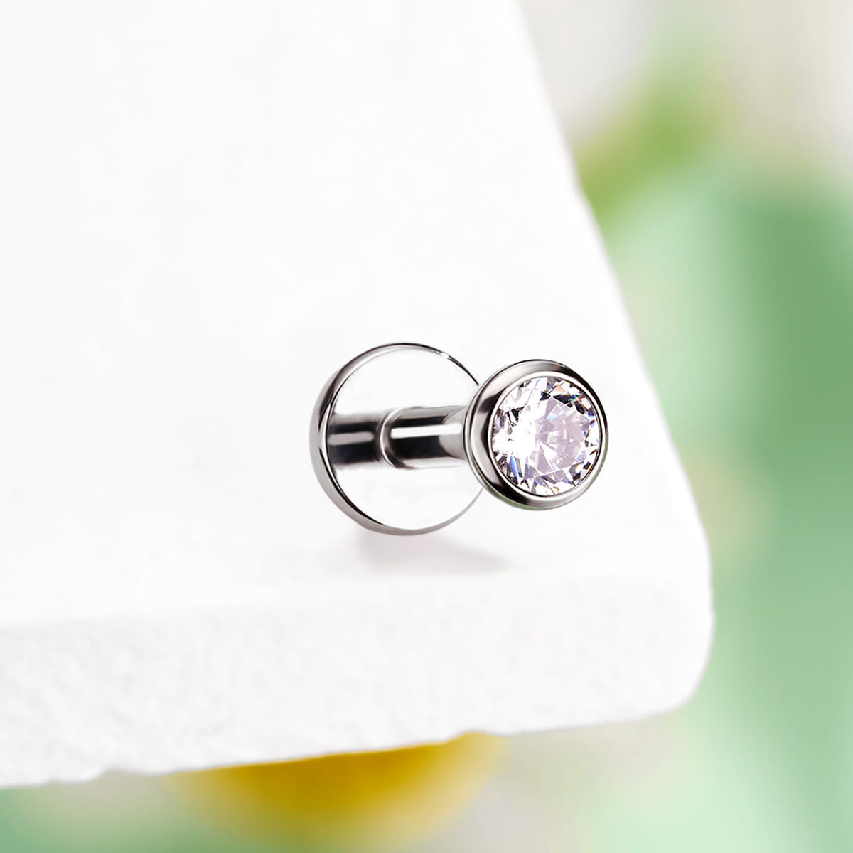 CZ Threadless Push Pin Titanium Cartilage Stud