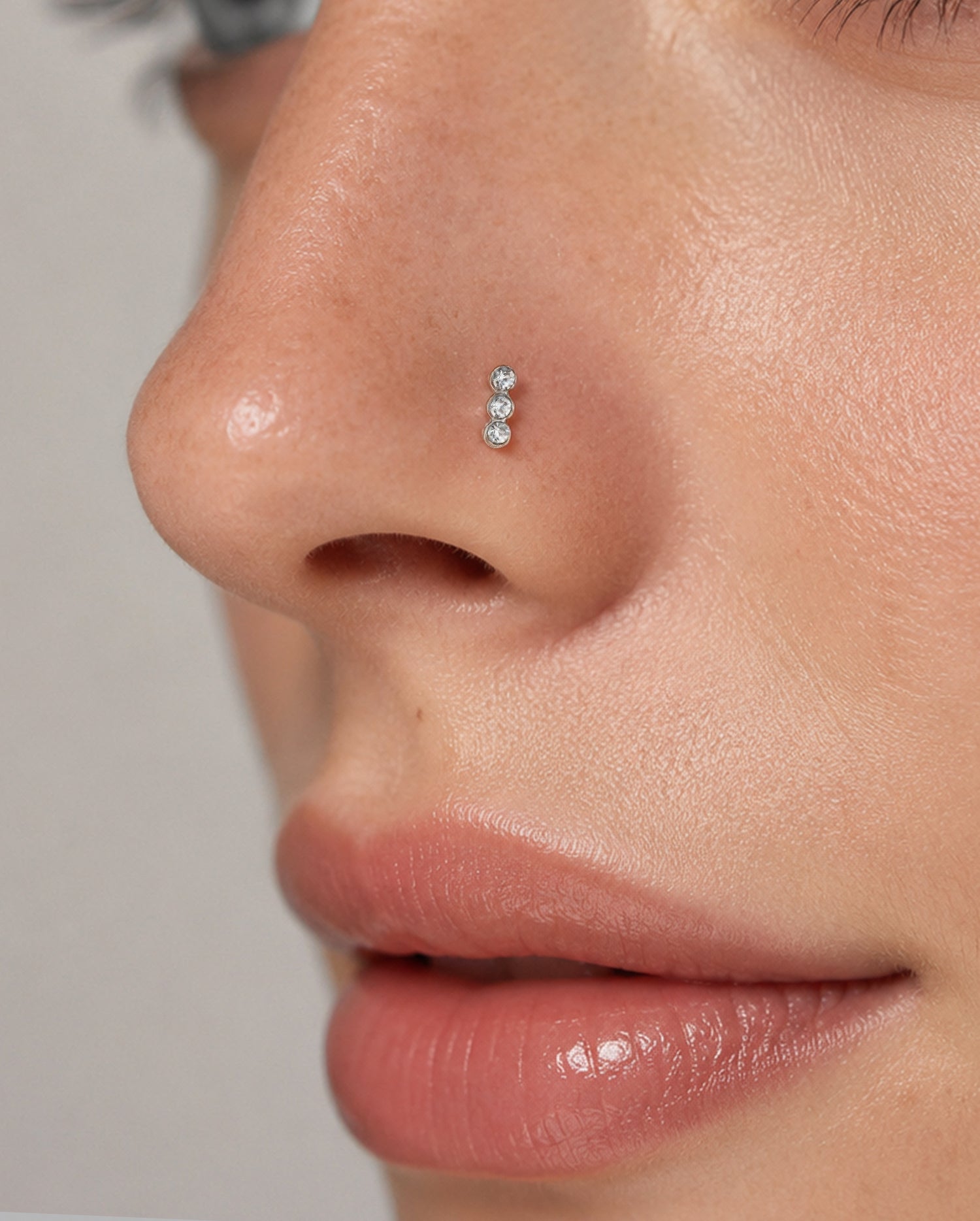 3PCS CZ & Flat Heart Titanium Nose Stud