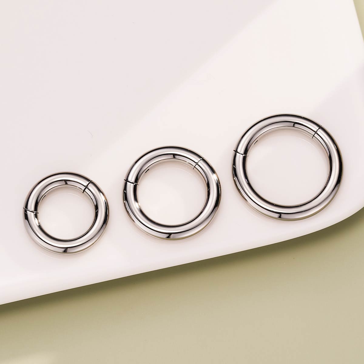 titanium 10g septum ring