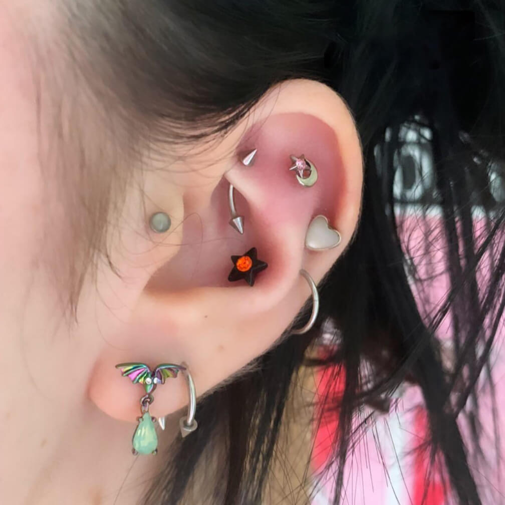 Goujon de cartilage de chauve-souris Halloween Aurora Borealis 16G