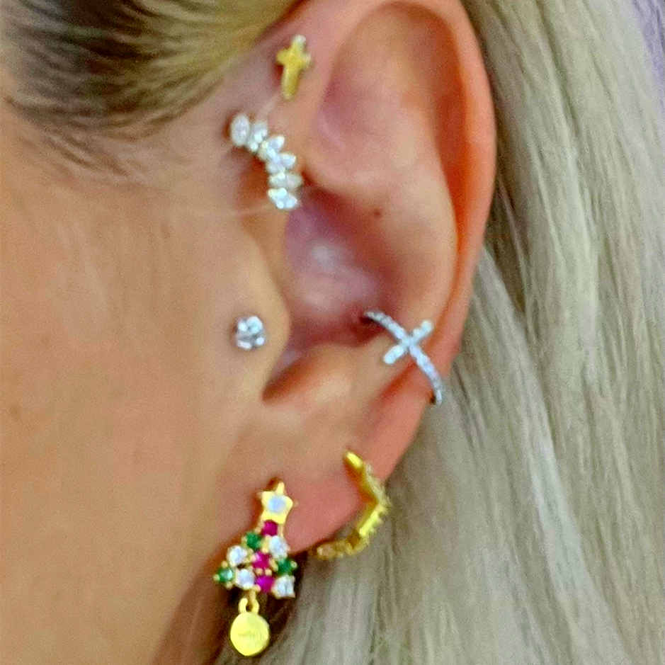 16G claro CZ pavimentado onda con bisagras clicker aro