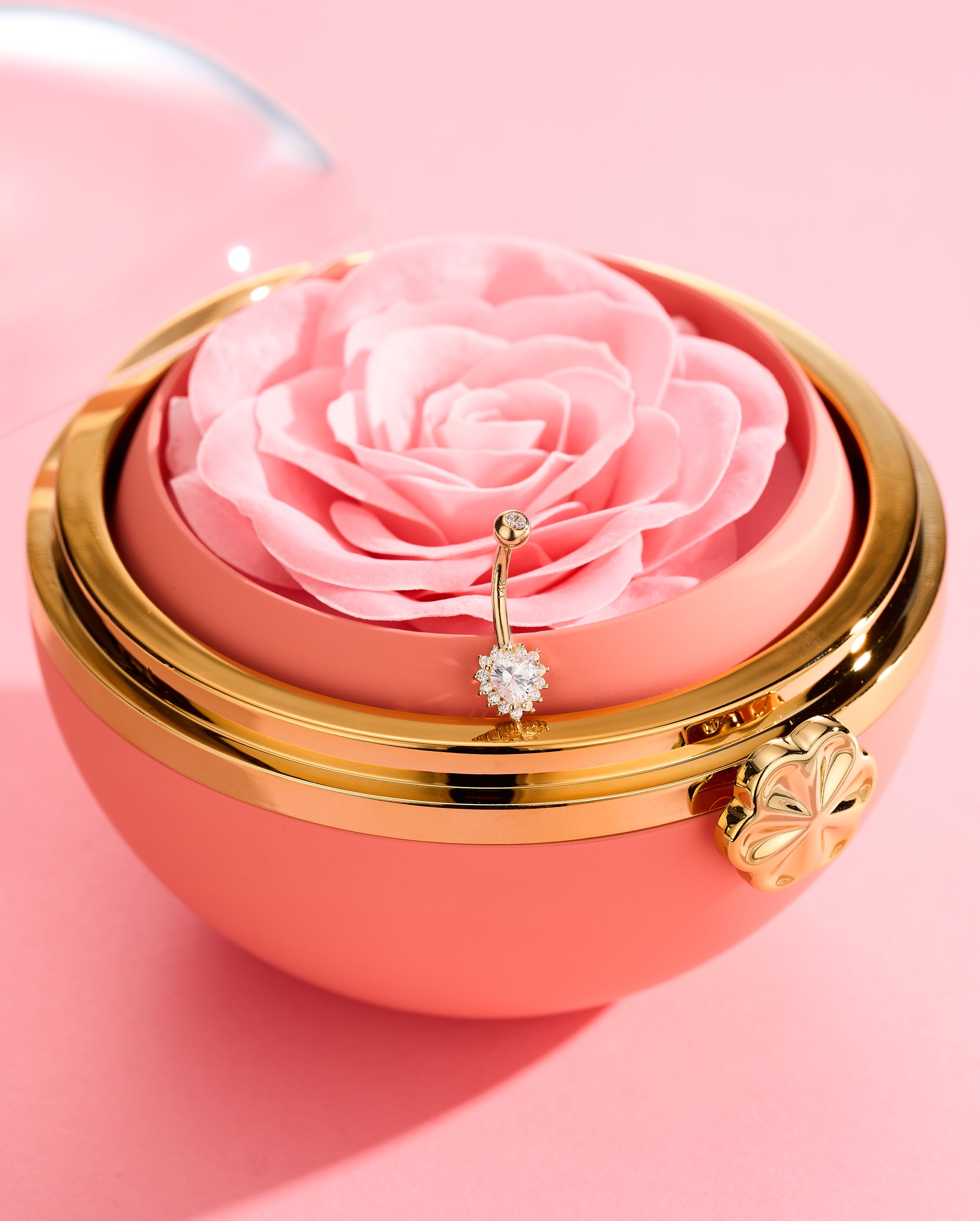 Anneau de nombril en forme de cœur en or 14 carats avec oxyde de zirconium transparent et 14 g