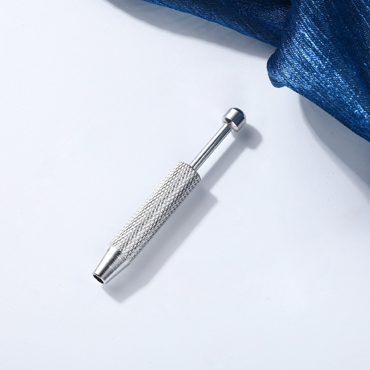 2PCS Push-in Syringe Style Grabber Tool