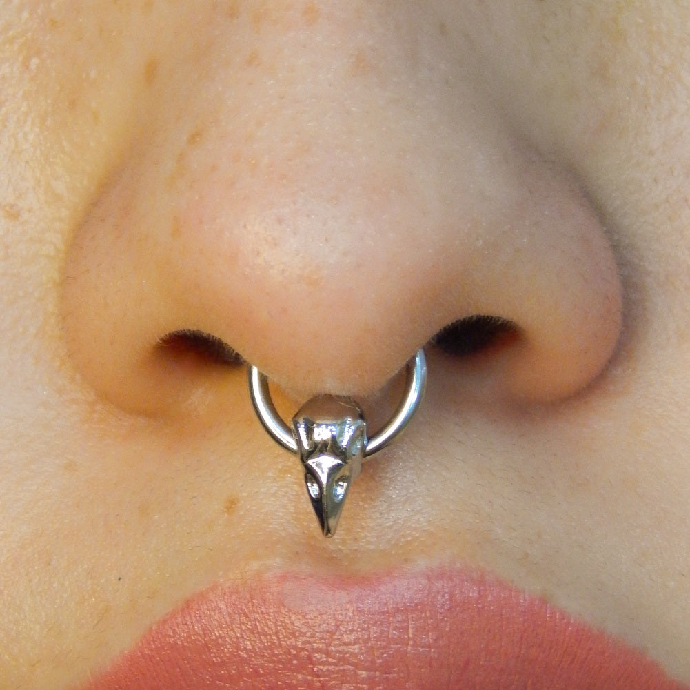 16G Bird Head Skull Hinged Segment Septum Ring