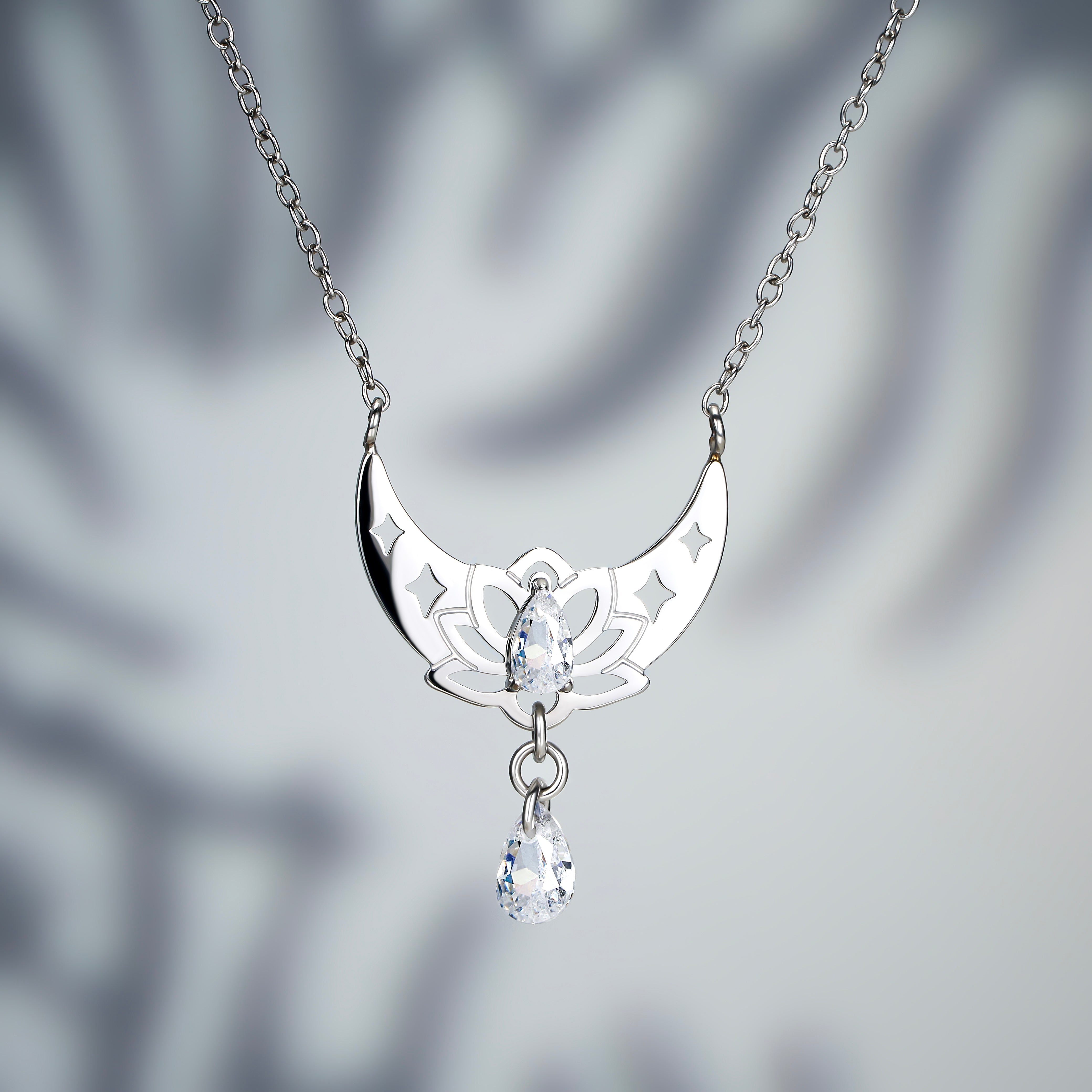 oufer lotus necklace