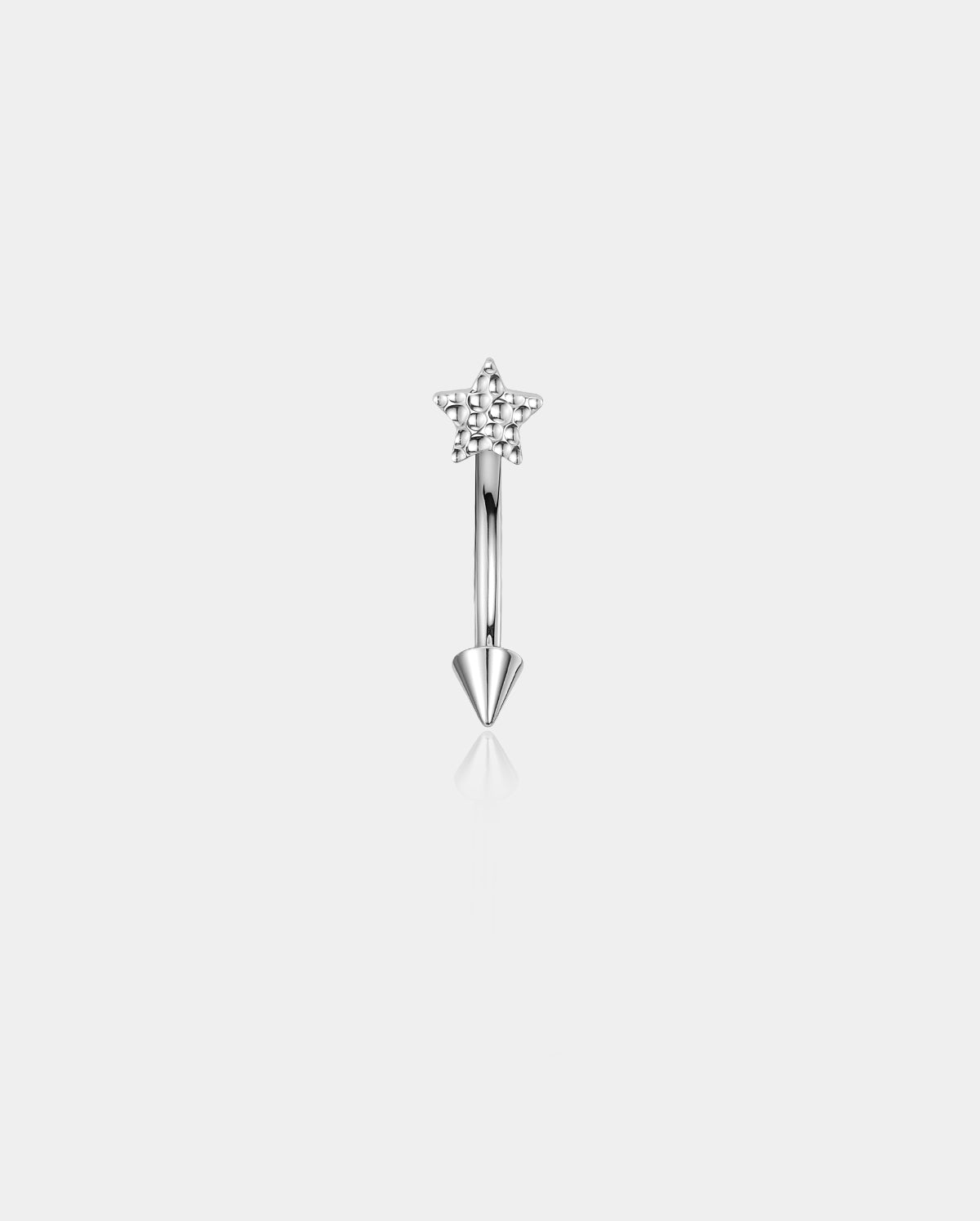 Hammered star rook ring