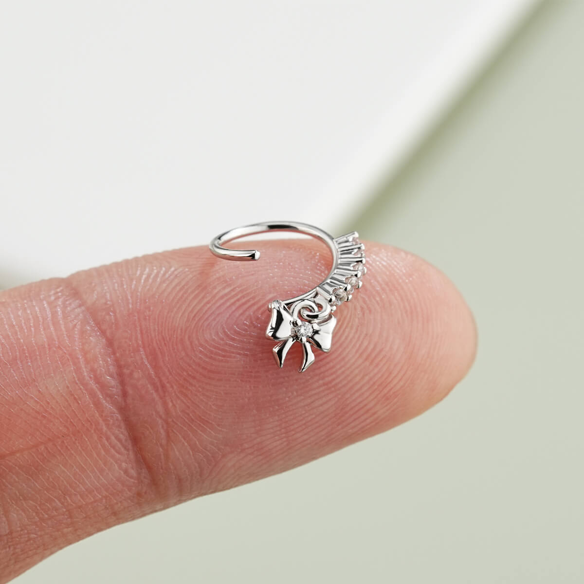 seamless bow nose ring