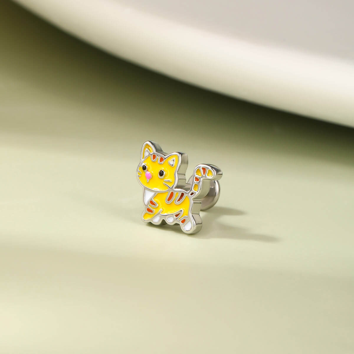 oufer cat cartilage earring