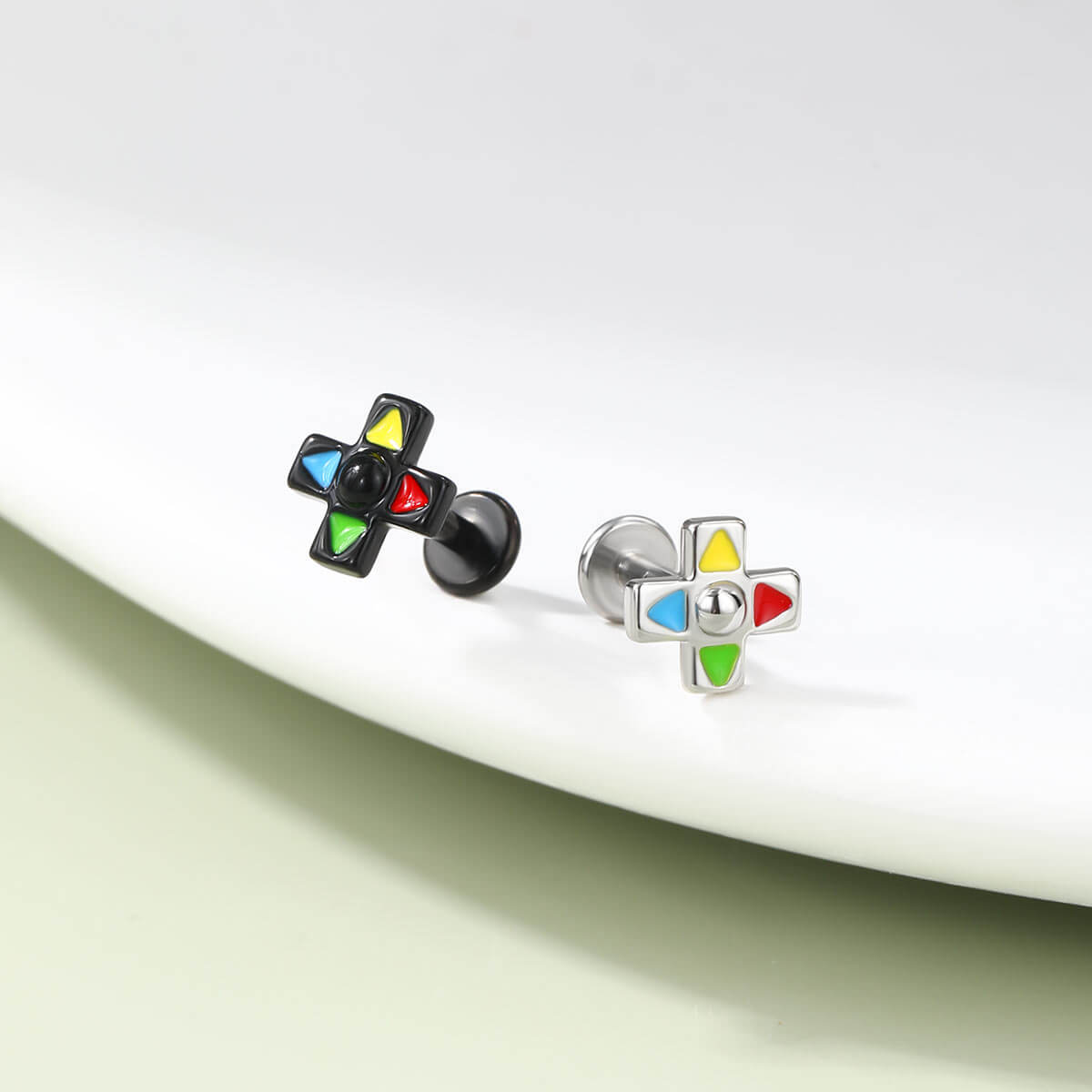 Oufer X Roly Arrow Keys Cartilage Labret Stud