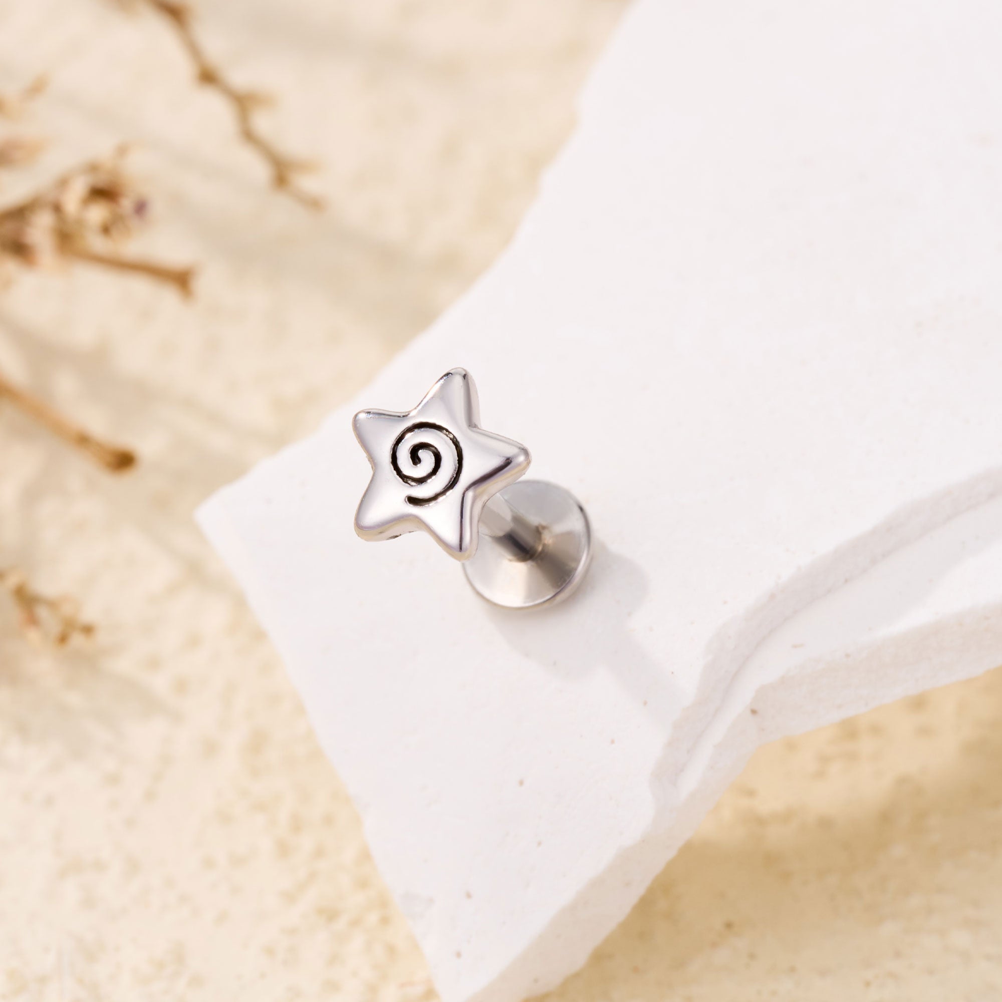 spiral star flat back stud 