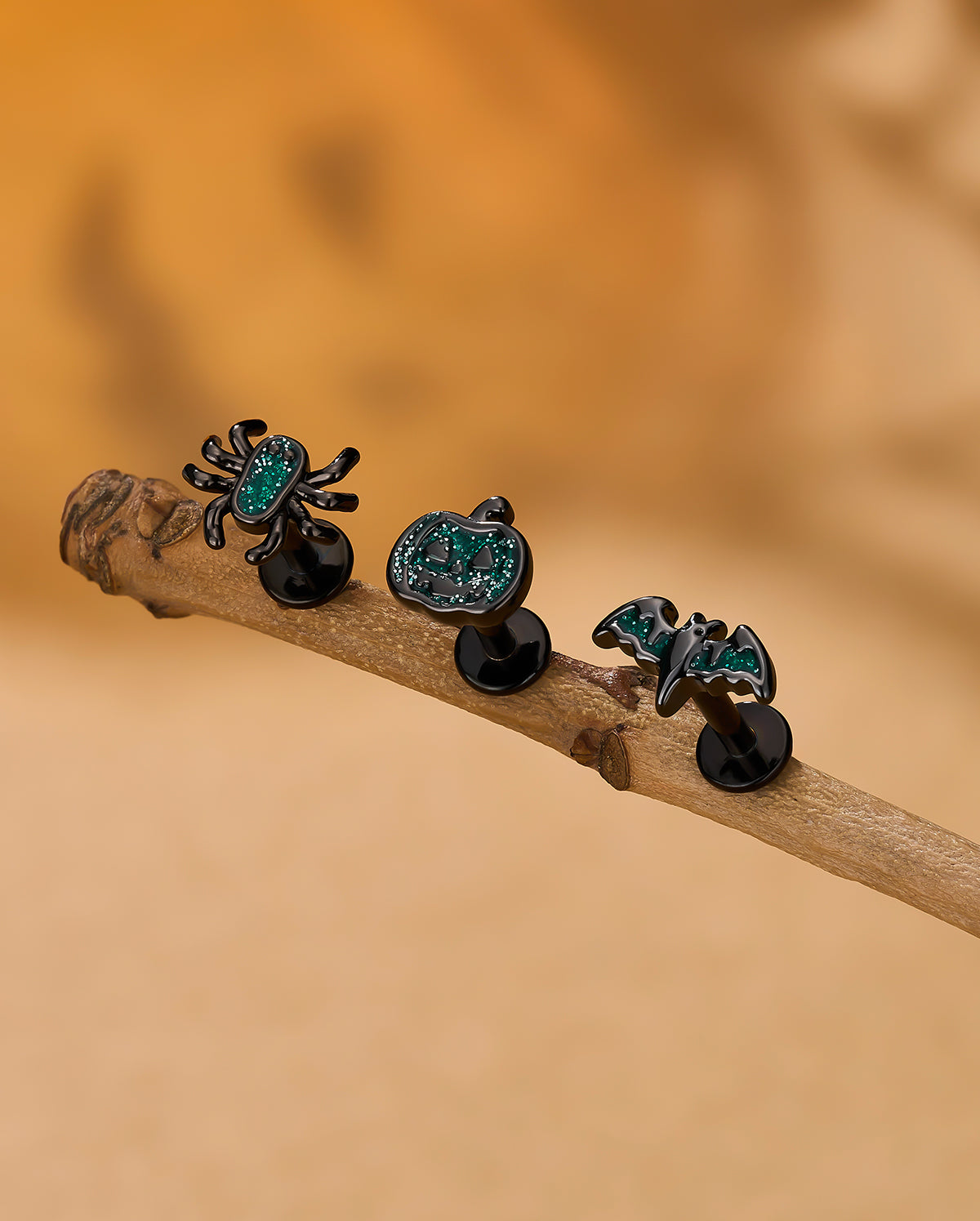 3PCS Green Glitter Spider Bat Pumpkin Cartilage Stud Set