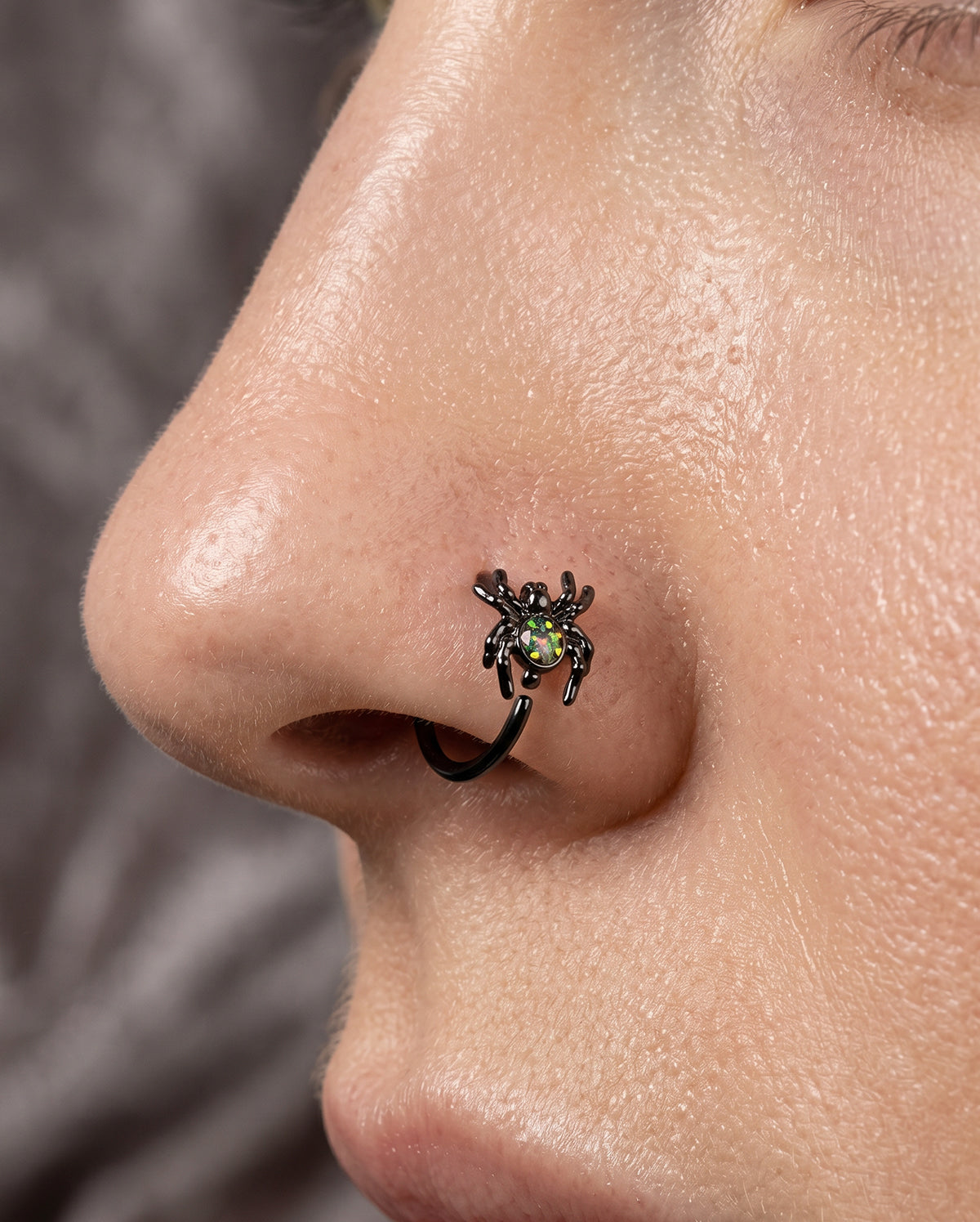 spider nose piercing