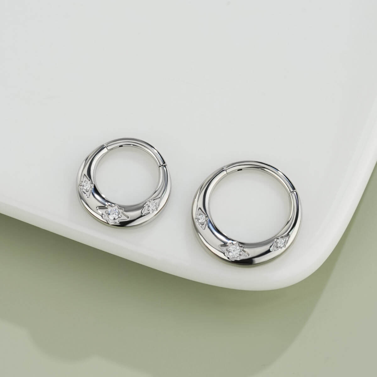 oufer engraved septum ring