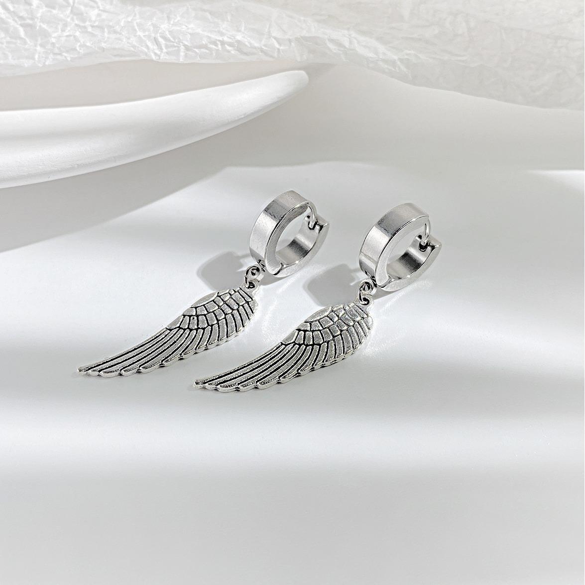 2PCS Wing Charm Dangle Hoop Earrings