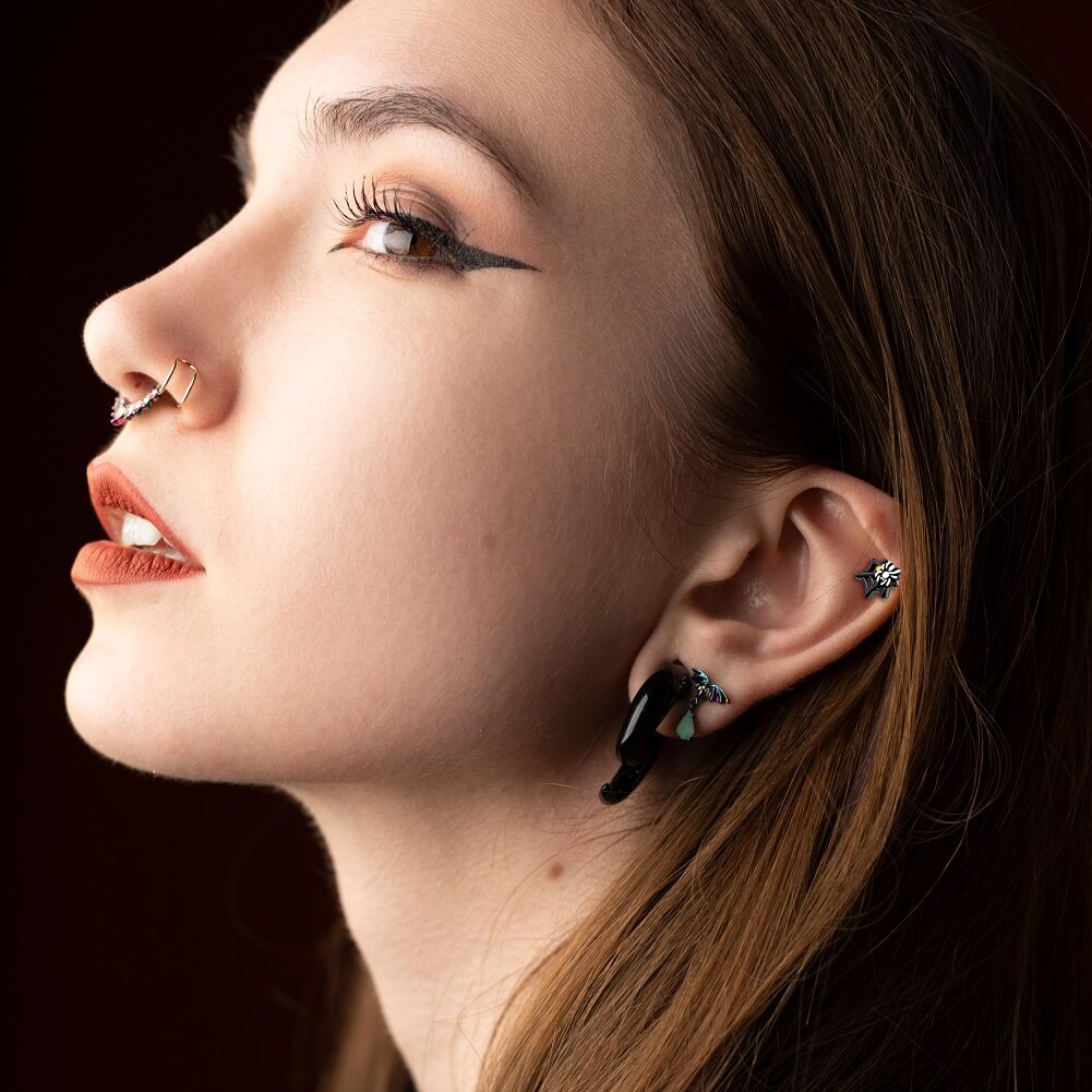 spider helix stud - oufer body jewelry