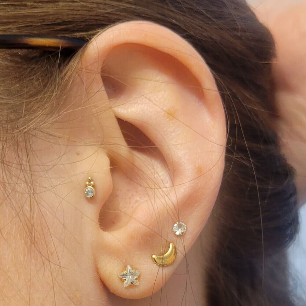 bead tragus stud 