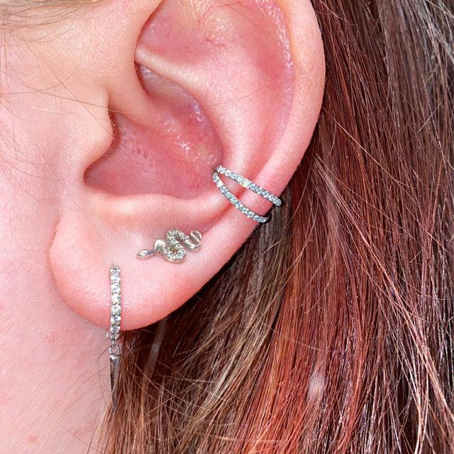 ASTM F136 Double Gem With Center Stone Conch Hoop, 10mm Conch Hoop, 12mm Conch  Hoop, Titanium Clicker Hoop, Conch Clicker, Helix, Daith - Etsy | Conch  jewelry, Double gem, Conch earring
